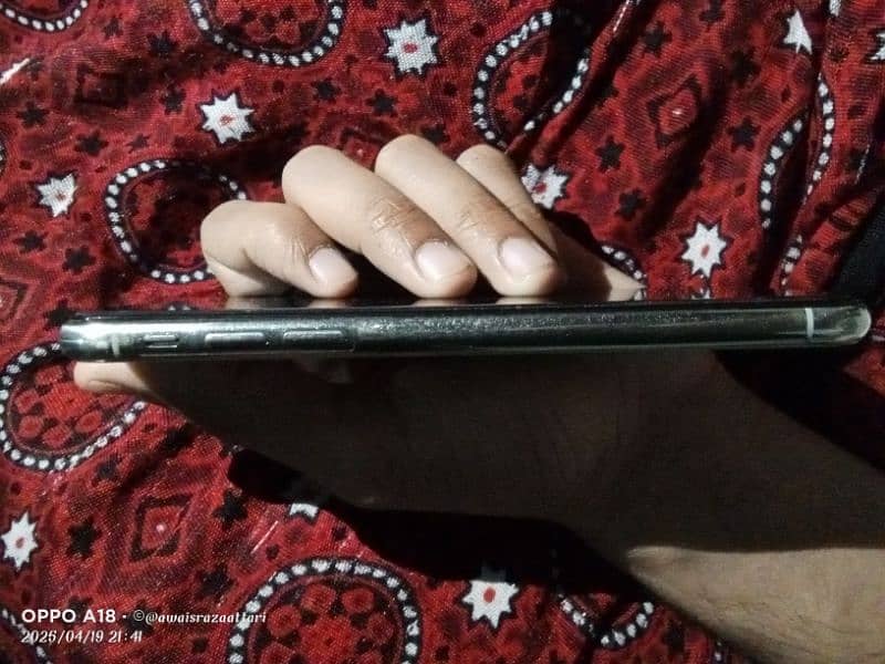 I phone x Non pta  Condition  10/10  Btry health  70 2