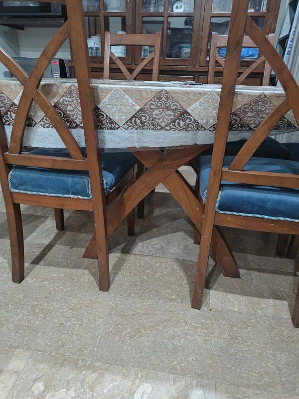 6 seater dinning table 2