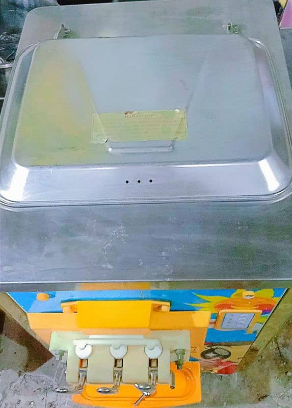 ice cream machine 6