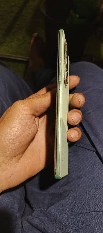 Infinix Hot 50 pro plus 8 256 Pta proved with box and charger 2