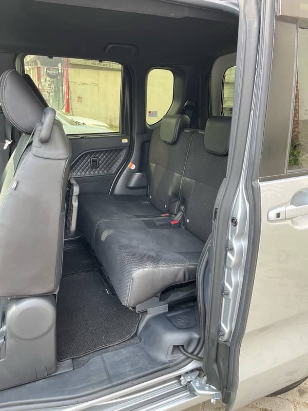 Daihatsu Tanto custom 2022 5
