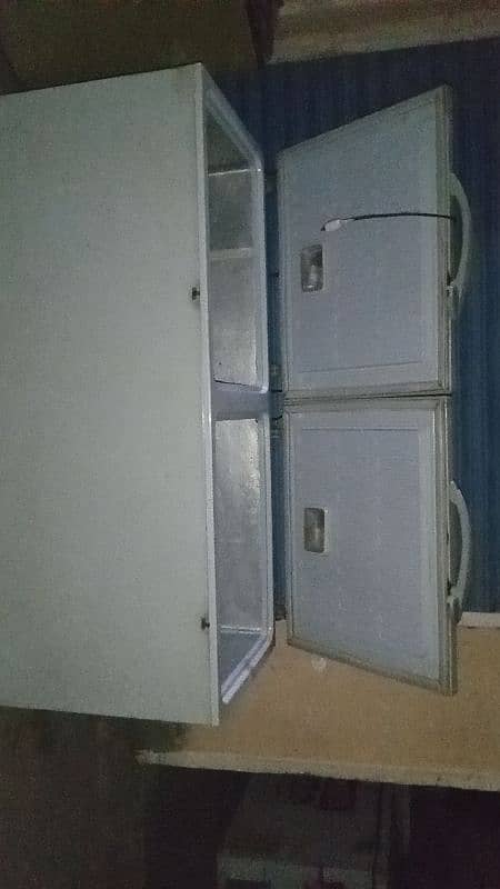 Waves Deep Freezer For Sale Full Size 318 Modal 1