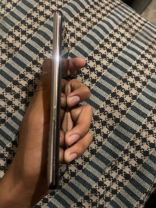 Oppo Reno 5 4