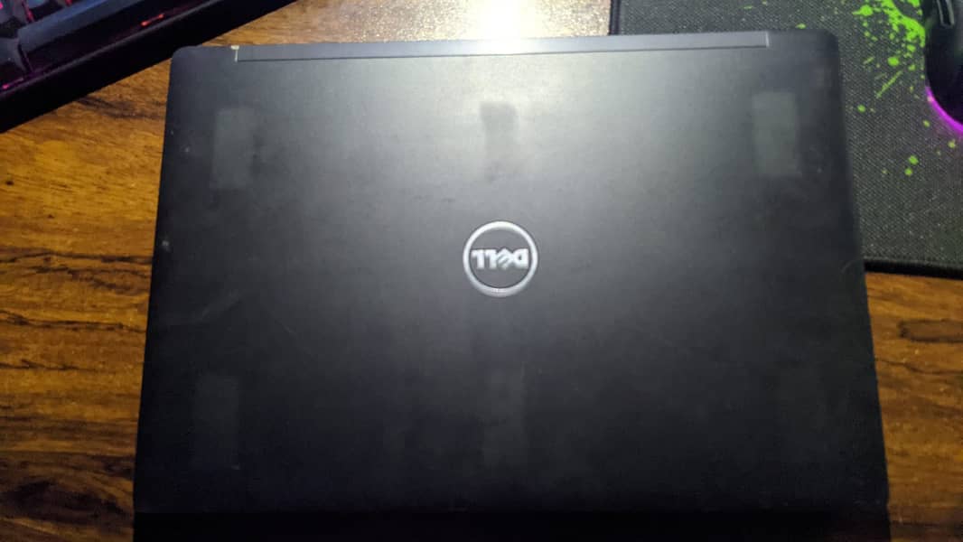 Dell Latitude 7280, Intel Core i5 7th gen, 8GB ram, Battery 10-20 mins 2