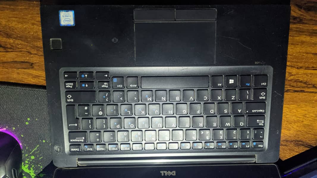 Dell Latitude 7280, Intel Core i5 7th gen, 8GB ram, Battery 10-20 mins 4
