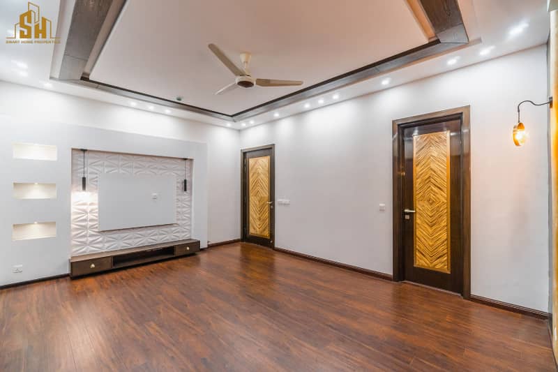 Beautiful Designed 1 Kanal Modern House For Sale In DHA Phase 7 19