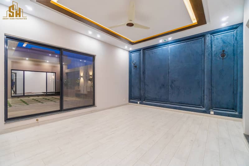 Beautiful Designed 1 Kanal Modern House For Sale In DHA Phase 7 25