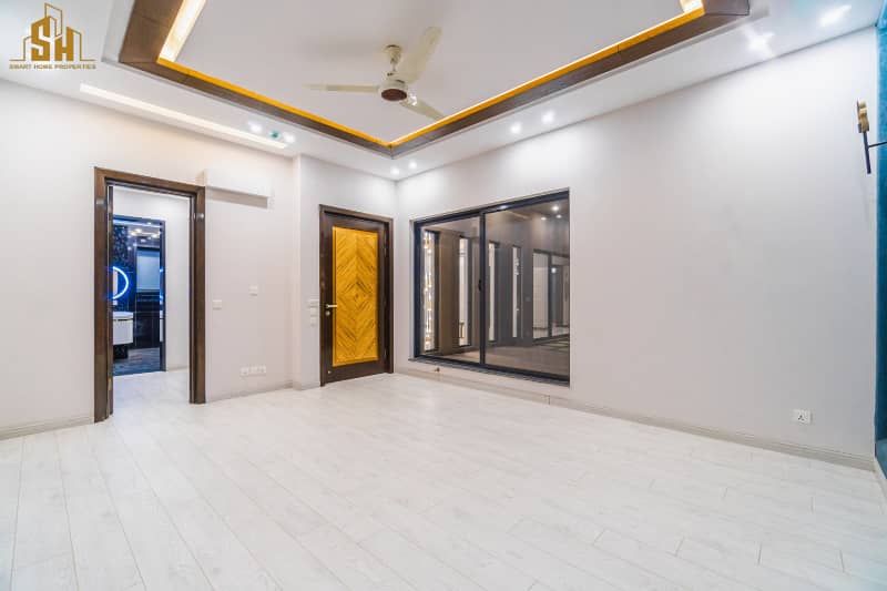 Beautiful Designed 1 Kanal Modern House For Sale In DHA Phase 7 26