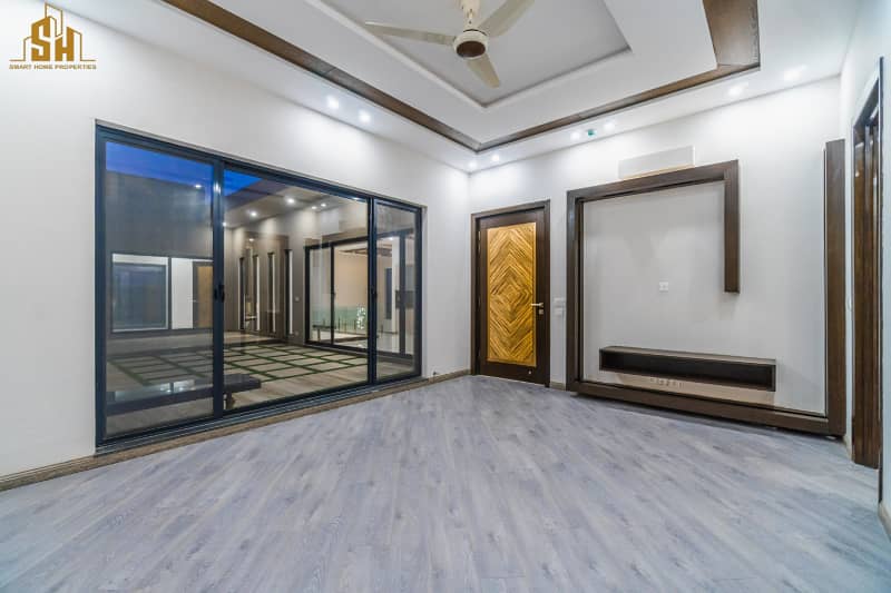Beautiful Designed 1 Kanal Modern House For Sale In DHA Phase 7 36