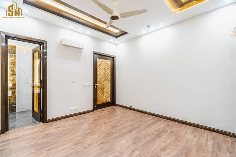 Beautiful Designed 1 Kanal Modern House For Sale In DHA Phase 7 46