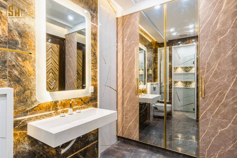 Beautiful Designed 1 Kanal Modern House For Sale In DHA Phase 7 48