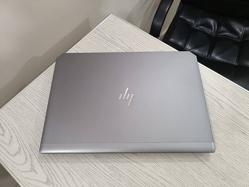 Hp Zbook 15 g5 core i7 8th gen hexacore (i7-8850H) 4gb Nvidia 15.6 4k 0