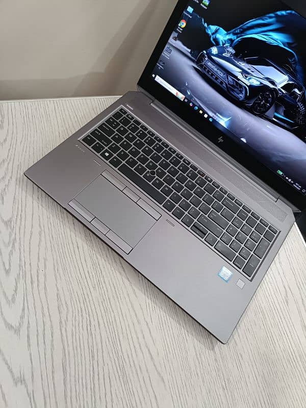 Hp Zbook 15 g5 core i7 8th gen hexacore (i7-8850H) 4gb Nvidia 15.6 4k 5