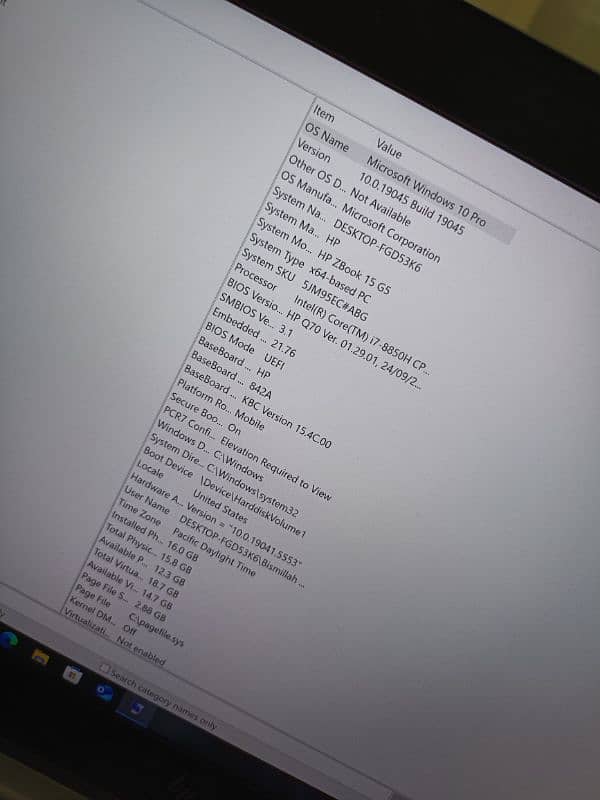 Hp Zbook 15 g5 core i7 8th gen hexacore (i7-8850H) 4gb Nvidia 15.6 4k 10
