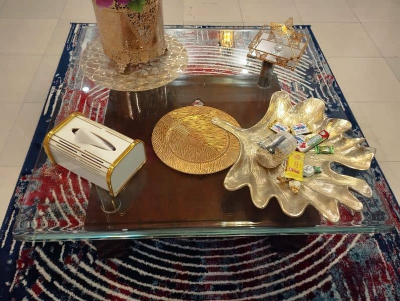 center tables 10