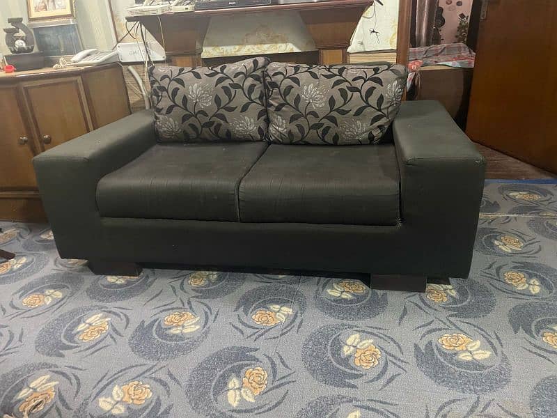 black and grey Elegant sofa set 0