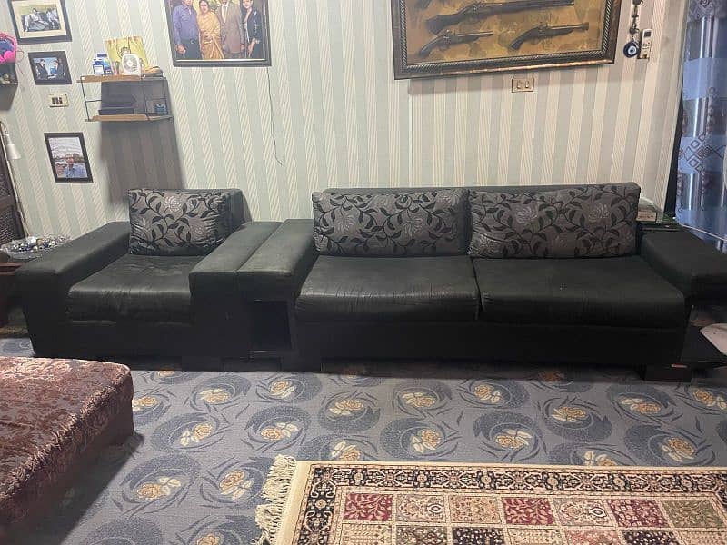 black and grey Elegant sofa set 1