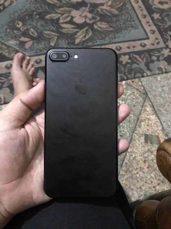 iPhone 7plus pta 128 gb battery change hai 4