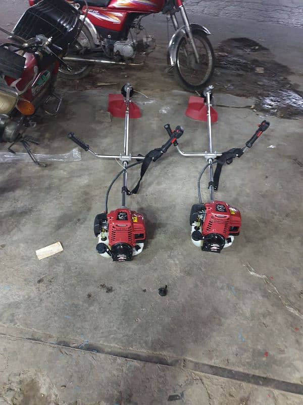 Wheat Cutter, Brush Cutter, Grass Cutter 4