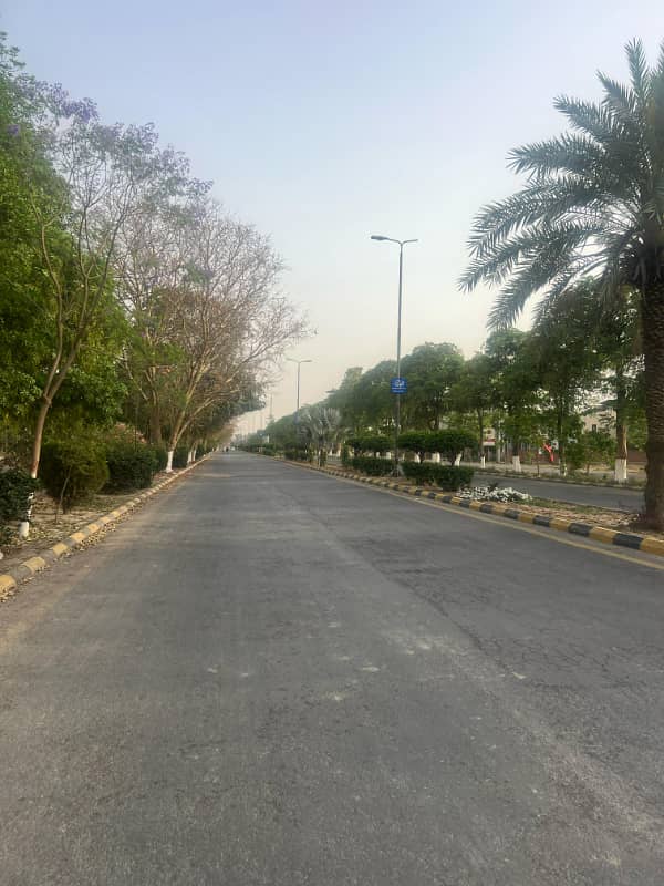 Pair of 8 Marla Residential Plots for Sale IEP Engineers Town Block D2 Corner & Non-Corner Available 8