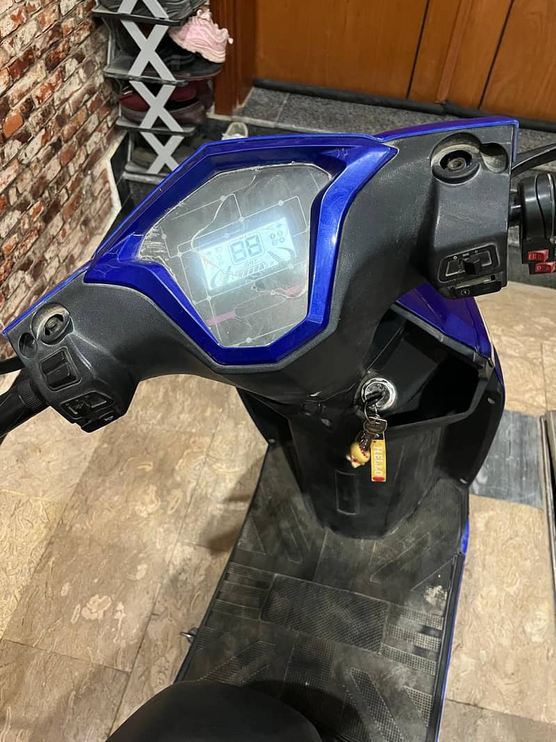 electric scooty for sale 2