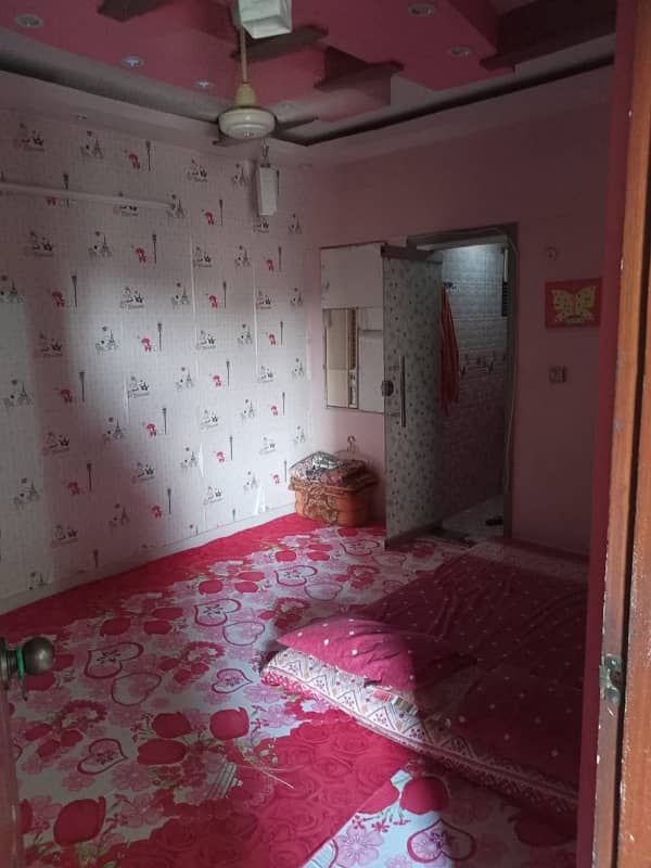 three bed dd grey skyline leased apartment for sale in johar 11