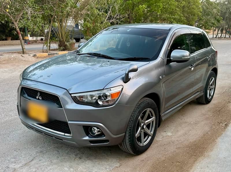 Mitsubishi Rvr g 2012 / 2017  full option 100% orignal in body 3