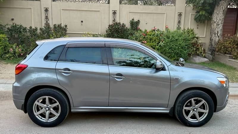 Mitsubishi Rvr g 2012 / 2017  full option 100% orignal in body 6