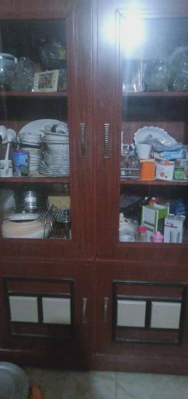 king size bed ,side tables, drancing table,dydar 5