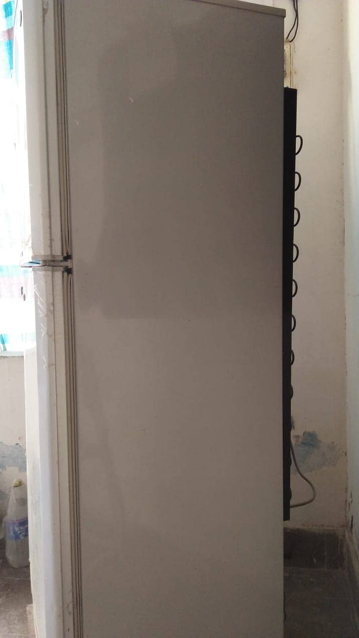 Frige pel co. Good condition 3