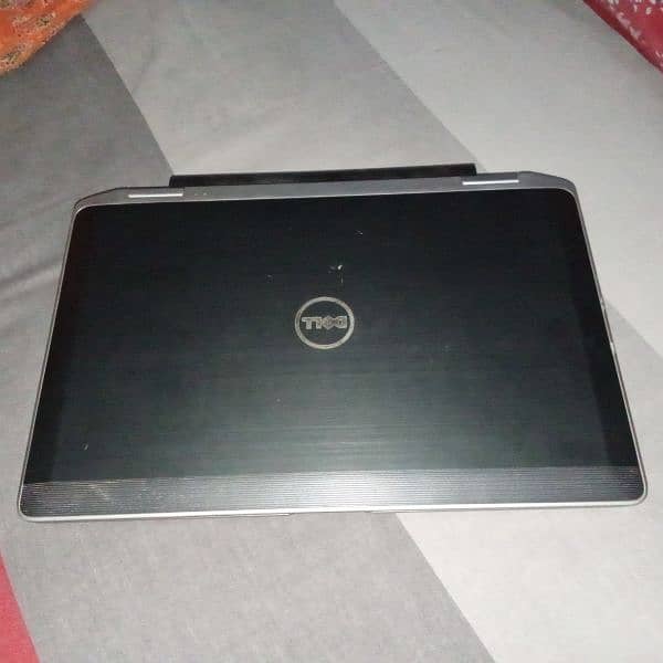 Dell latitute E6320 i5 2nd Generation 0