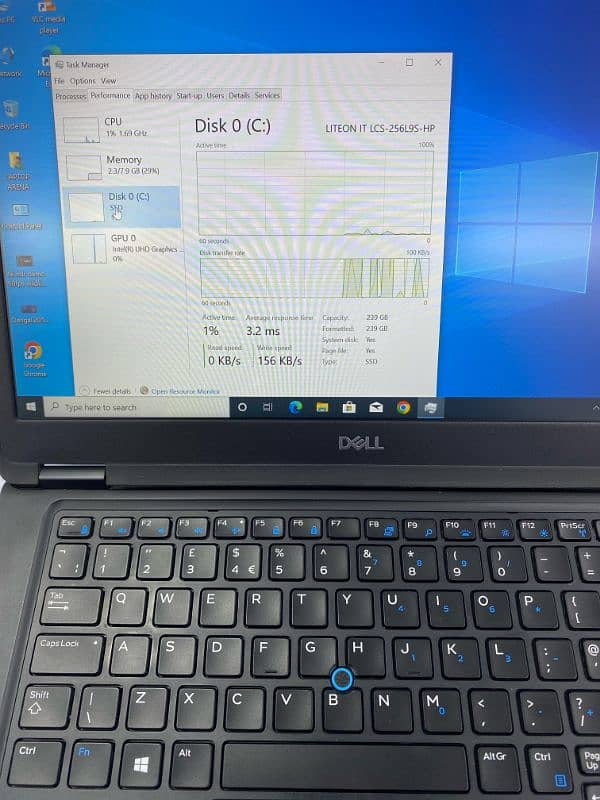 DELL Core i5-8th Generation ( 14.6” Screen)(8/256gb) 7