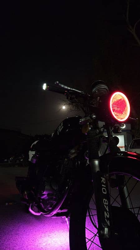 Suzuki  gs 150 cafe racer 2