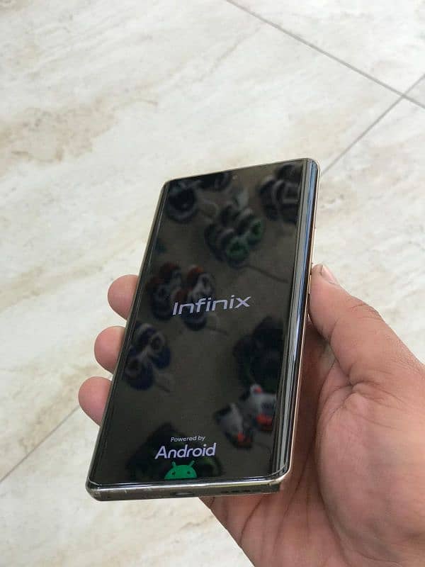 Infinix Zero 30 7