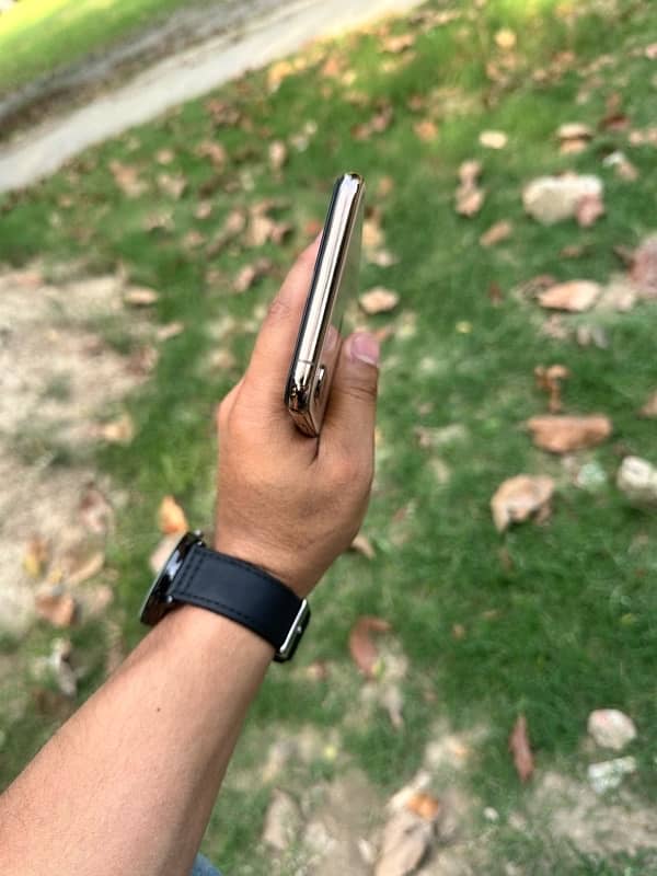 iphone xsmax factory unlock 8