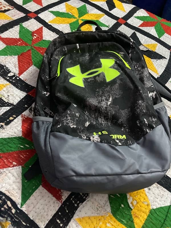 Under Armour 0