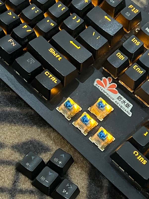 RGB Mechnical Gaming Keyboard 2