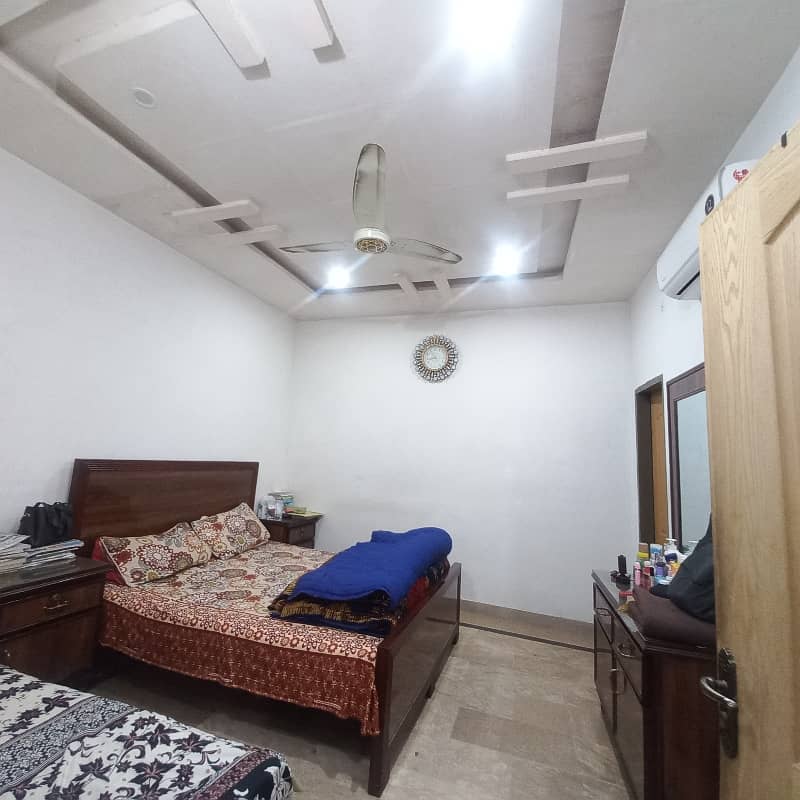 Dubai Real Estate Offer 2.75 Marla Half Triple Storey Owner Build House For Sale 2