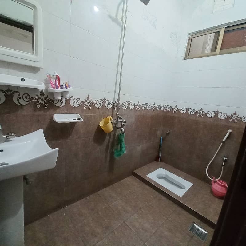 Dubai Real Estate Offer 2.75 Marla Half Triple Storey Owner Build House For Sale 15