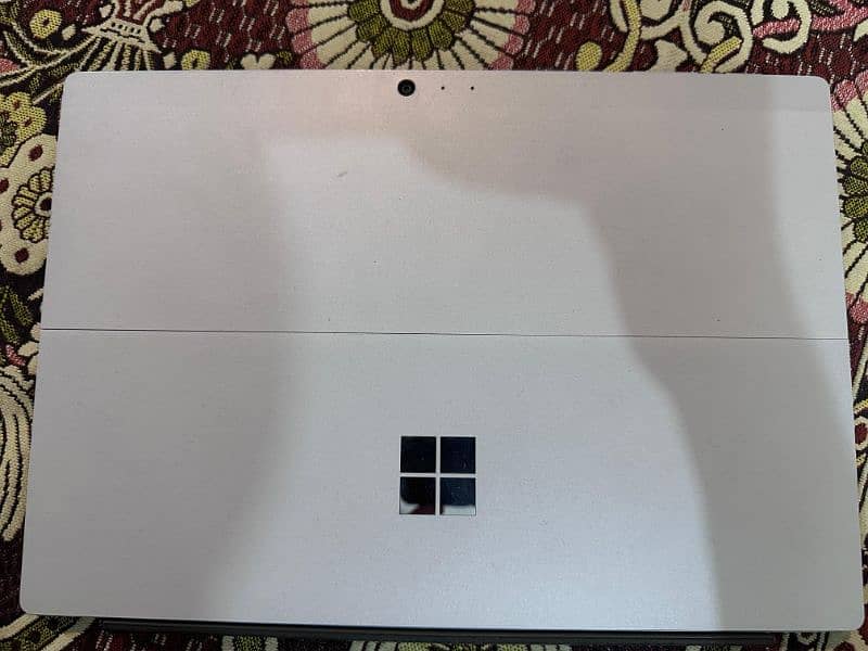 Microsoft Surface pro 5 i5 7th generation 3