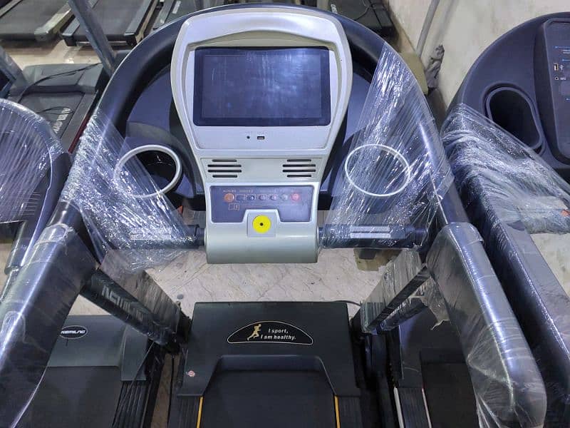 TREADMILL / SPIN BIKE / HOME GYM / ELLIPTICAL / RECUMBENT BIKE/ X BIKE 18