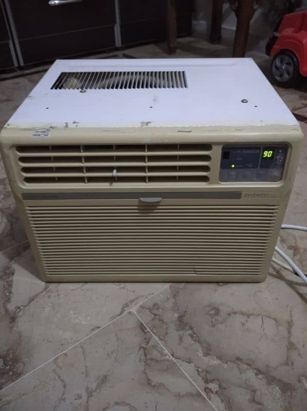Daewoo 0.5 Ton Window AC 1