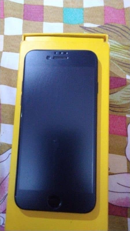 iphone 7;ok set pta approved Battery 2900 MH Only for serious buyers 1