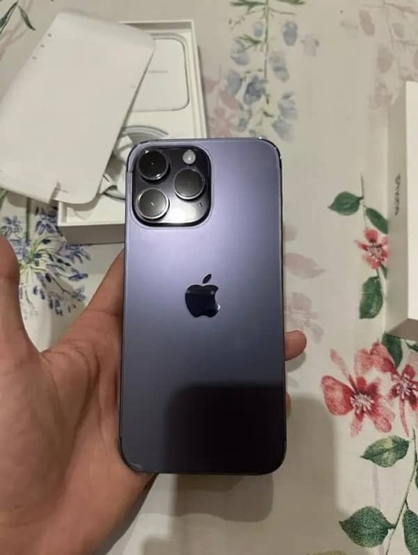 iphone 14 pro max 3