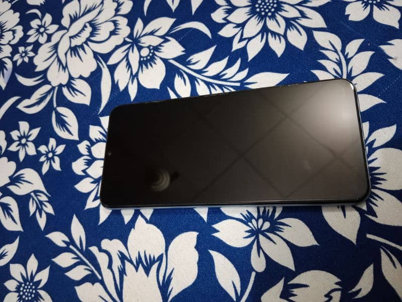 vivo y33s only mobile without box and charger 10by10 condition 1