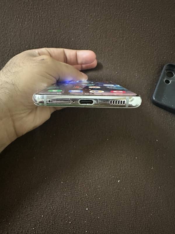 s21 10/9 condition non pta 8/128 1