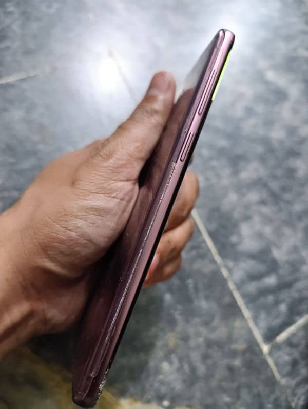 S9+ purple color read full add first 6