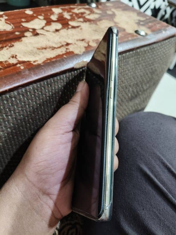 infinix note 40 pro 1