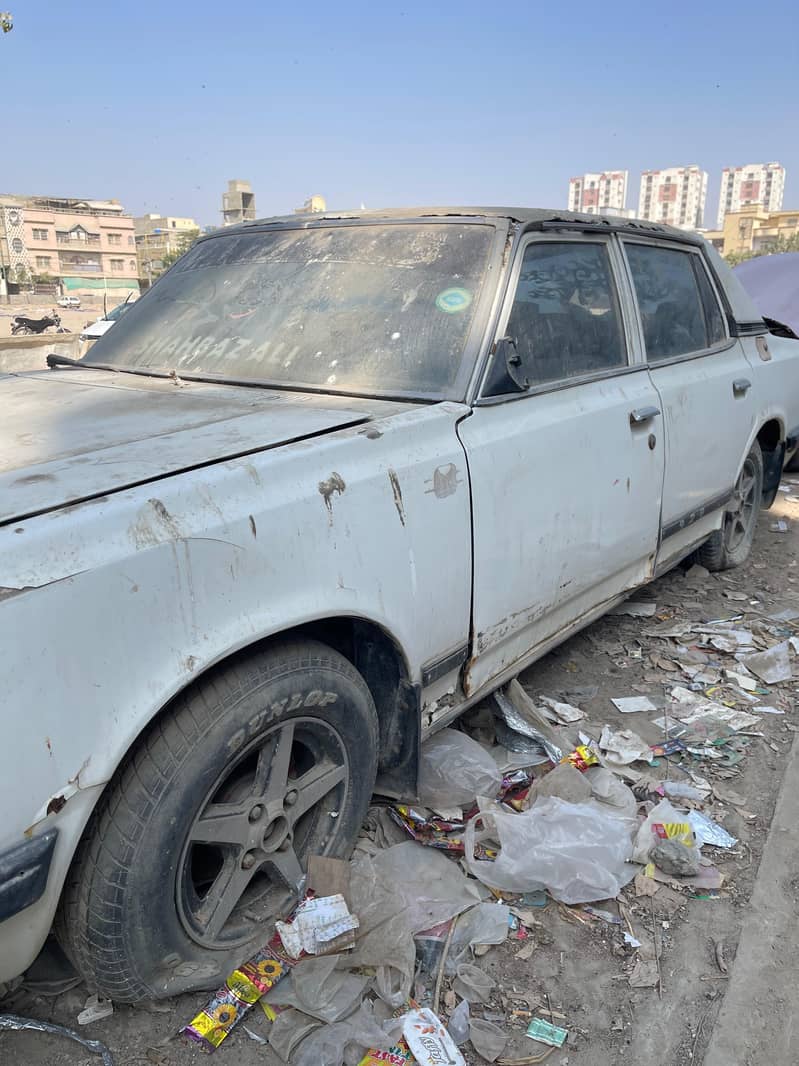Mazda 929 1982 3