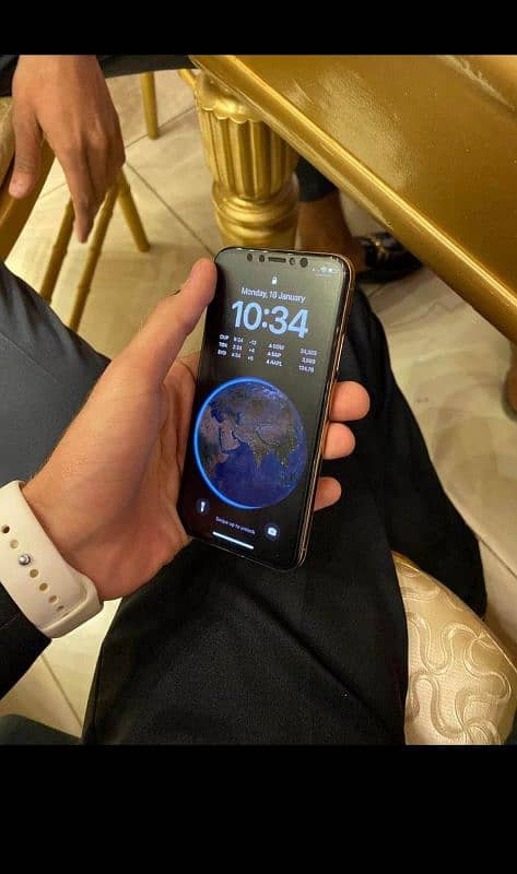 IPHONE XS GOLD COLOR 64 GB NON PTA 0